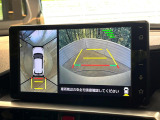 【パノラミックビューモニター】専用のカメラにより、上から見下ろしたような視点で360度クルマの周囲を確認することができます☆死角部分も確認しやすく、狭い場所での切り返しや駐車もスムーズに行えます。