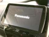 【ナビゲーション】目的地までしっかり案内してくれる使いやすいナビ。Bluetooth接続すればお持ちのスマホやMP3プレイヤーの音楽を再生可能!毎日の運転がさらに楽しくなります!!
