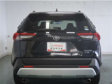 路面走破性に優れたSUV!キャンプや釣り、アウトドアにもぴったりで、どんな道でも頼れる一台です。