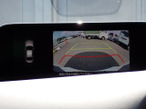 バックカメラ装備しております。駐車時に大変役に立ちますよ。駐車が苦手な方にも便利機能です。