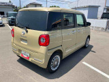 中古車をお選びいただく際に気になる走行距離や修復歴などに加えてキズ・凹みの有無・状態や消耗品の交換、今までの整備状況が &ldquo;ダイハツ認定中古車カルテ&rdquo;でわかります。