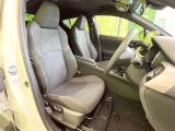 ドライバーによって運転しやすいポジションは異なり、あの車はどうなのか不安なこともありますよね。気になるお車は店頭で乗り込んでご確認いただけます♪