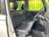 運転席シート廻りは使用感も少なく、良好な状態となっています。前オーナー様が丁寧に使っていたことがよくわかりますね。