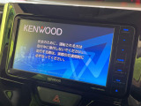 【ナビゲーション】目的地までしっかり案内してくれる使いやすいナビ。Bluetooth接続すればお持ちのスマホやMP3プレイヤーの音楽を再生可能!毎日の運転がさらに楽しくなります!!