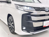 フォグランプ装着車です。暗い夜道の車両前方を明るく照らします