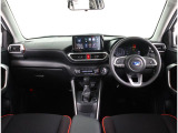まごころクリーニングを実施済み!展示中は、運転席、ハンドル、シフトノブにビニールカバーを掛けて展示しております!!消臭&抗菌効果のある銀担持酸化チタン光触媒スプレーも施工済み!