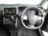 見通しのよいすっきりとした視界で、誰でも運転しやすいです