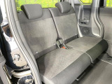 高品質なオリジナルフロアマットもオプションにてご用意しております。お好きなデザインやカラーをお車に合わせて選んでいただくことができます♪