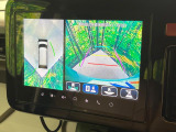 【全方位モニター用カメラ】専用のカメラにより、上から見下ろしたような視点で360度クルマの周囲を確認することができます☆死角部分も確認しやすく、狭い場所での切り返しや駐車もスムーズに行えます。