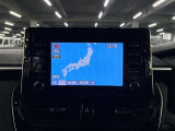 ディスプレイオーディオやカーナビは、現代のドライブにおいて欠かせない装備のひとつです。初めての場所でも迷いにくく、快適なルート案内で運転をサポートします。移動中のエンターテインメント性も高まります。