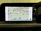 純正ナビゲーションシステム「ディスカバープロ」。車両を総合的に管理するインフォテイメントシステムです。
