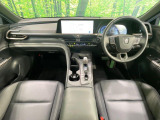 クラウンクロスオーバー 2.5 G アドバンスト レザー パッケージ E-Four 4WD 