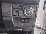 写真を見て気になった方、お気軽にお電話ください!TEL:0078-6003-001456(携帯:080-9426-0071)当店の他の在庫も、是非ご確認ください!https://www.carsensor.net/shop/niigata/324470001/stocklist/