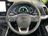 【純正革巻きステアリング】上質な革を使用することで、手にしっかり馴染みとても運転しやすいハンドルです♪