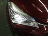 通常のハロゲンランプより2倍以上明るく、ロングライフのBⅰBeamLEDランプが付いています。