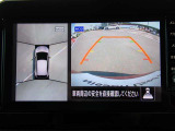 上からの視点で狭い駐車場への駐車などに役立つアラウンドビューモニターです♪