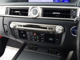 ★使いやすさや安全性を追求したステアリング周り!高級車ゆえにスイッチ類が多いのも特徴ですね!考え尽くされた配置ですぐに使いこなす事が出来ますのでご安心下さい!是非、体感してみて下さい!!