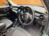 ◆全国納車可能です。納車方法及び費用につきましては、お気軽にコーディネーターまでご相談ください。遠方のご納車の際も我々がしっかりサポートさせて頂きます。お気軽にスタッフまでご相談下さい。
