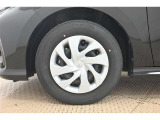 中古車をキレイで気持ちよくお乗りいただけるよう、エンジンルームからシートを外した洗浄まで、目に見えない部分も徹底的に洗浄しています!