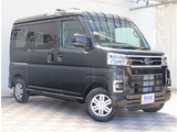 入庫時・販売時・納車前に、弊社基準の68項目に及ぶ点検整備を実施しております。