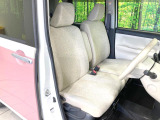 運転席シート廻りは使用感も少なく、良好な状態となっています。丁寧に使われていたことがよくわかりますね。