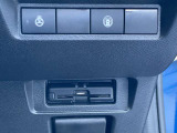 ETCが装備されており高速道路での料金支払いも楽々です。