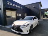 3.5リッターV6自然吸気エンジンを搭載し、専用の足まわりなどを備えたプレミアム2ドアスポーツクーペ 『'15 レクサス RC 350 Fスポーツ ローダウン 本革電動シート・サンルーフ装備』 が入庫しました!