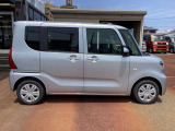 ご成約のおクルマ全て、エンジンオイルを交換してご納車させていただきます!また、点検時に消耗品の状態確認も行い必要に応じて新品交換させていただきます!