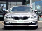 BMW在庫保有台数常時100台以上!ご来店の際はBMW本店(厚木市下荻野140-1)にご来店ください!弊社自慢の全天候型ショールーム!BMW在庫保有台数常時100台以上ございます!