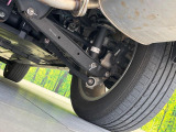 お車を安心してお乗りいただく為には、足回りの定期点検が欠かせません。サービスサポート(有償保証)では無料点検もご提供しており、安心のカーライフをお過ごしいただけるサポート体制が整っています。