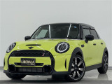 ◆LIBERALAは、輸入車選びの新たなスタイルを提案するインポート・セレクト・ブランドです。オーナー様となる方がクルマから直接感じる感性を第一にした、最良の一台との出会いをコーディネートいたします。