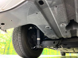 お車を安心してお乗りいただく為には、足回りの定期点検が欠かせません。サービスサポート(有償保証)では無料点検もご提供しており、安心のカーライフをお過ごしいただけるサポート体制が整っています。