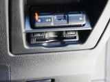 ETC車載器搭載です。スマートICも増えてきており、必須装備といって良い便利装備です。