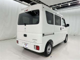 広々とした車内空間に優れた燃費性能。
