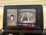 【アラウンドビューモニター】上空から見下ろしているかのような映像で駐車をサポート。安心です。