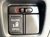 【パワースライドドア】スマートキーや運転席のスイッチでスライドドアの開閉が可能♪電動だから力を入れてドアを開ける必要が無く、小さいお子様でも、重い荷物を持っている時もラクに開け閉めできます♪