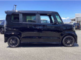 現車を見に来れないお客様には、車両状態の詳しい情報をお電話・メールにてご連絡致しております。スマートフォン、パソコンがあればリアルタイムでの対面にて映像で確認・対応もできます!