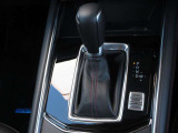 DCT、CVT、従来型のATなど、すべてのトランスミッションの利点を集約し、ロックアップ領域を大幅に拡大し伝達効率の向上とマニュアルトランスミッションのようなダイレクト感を実現した自社製ATです。