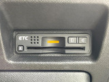 【ETC】高速道路の料金所をストレスなく通過!話題のスポットやサービスエリアに多い「スマートIC」利用時は必須のアイテムです。当店でセットアップを実施、ご納車当日からすぐにご利用いただけます!
