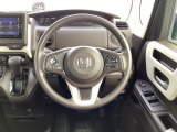 ホンダセンシング機能では衝突軽減ブレーキや、安全運転を支援する機能が盛りだくさん!毎日の運転に安心を届けます