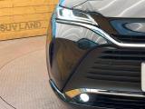 【シーケンシャルターンランプ付きLEDヘッドライト】人気の『流れるウィンカー』付きのLEDヘッドライトを装備♪高級感はもちろん、点灯時は存在感たっぷりで他車からも認識されやすく安心です。
