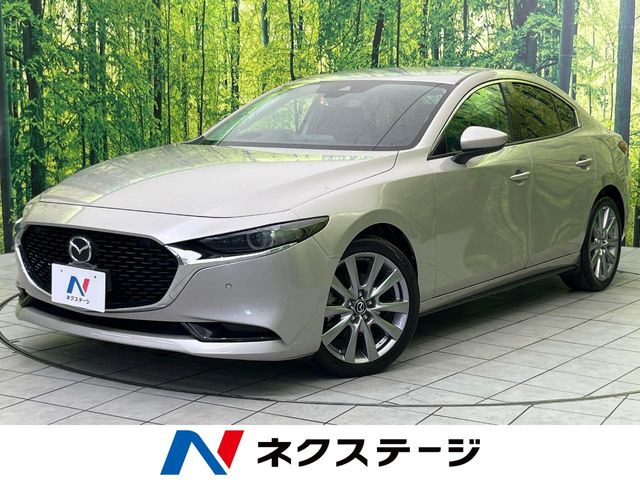 マツダ MAZDA3セダン 