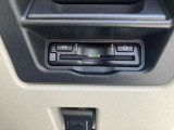 高速道路の料金所も、スムーズに通過できる、ETC車載器を装備しています。
