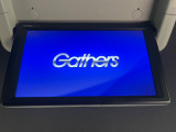 【フリップダウンモニター】大画面モニターで後席でもエンタメをお楽しみいただけます。小さなお子様にも大人気の装備です♪