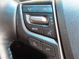 ブルートゥースに接続すれば、スマホに入れている音楽が聞けたり運転中に電話がかかってきてしまった場合もハンドルから電話を取ることができます!