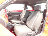 清潔で広々した座席です!是非、現車を見て体感してみてください。