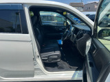 1列目シートです。足元までゆったりとご乗車頂けます!!