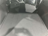 フルフラットで長いものも積めます
