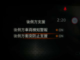 BSI機能は、隣接車線に車両がいる時に車線変更する場合に、ブザーと共に元の車線に戻して隣接車両との接触を回避するように支援する安全機能です♪