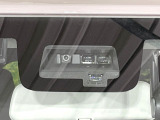 【スズキ セーフティサポート】走行中に前方の車両等を認識し、衝突しそうな時は警報とブレーキで衝突回避と被害軽減をアシスト。より安全にドライブをお楽しみいただけます。